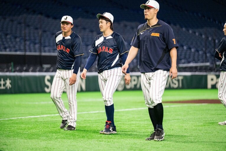 佐藤輝明、小園海斗、森下翔太　©︎Nanae Suzuki