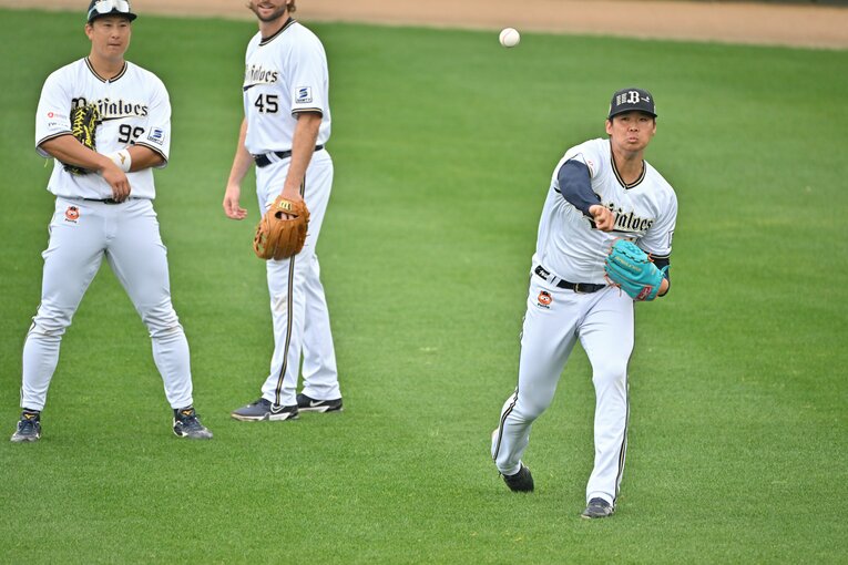 ブレーク２年目となる今春のキャンプで練習に取り組む山下　©Hideki Sugiyama