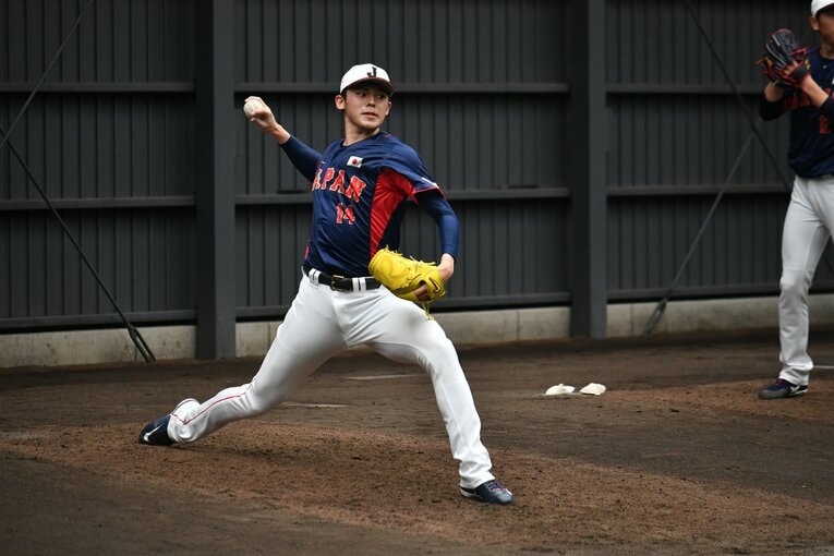 侍ジャパン強化合宿中の佐々木　©︎Hideki Sugiyama