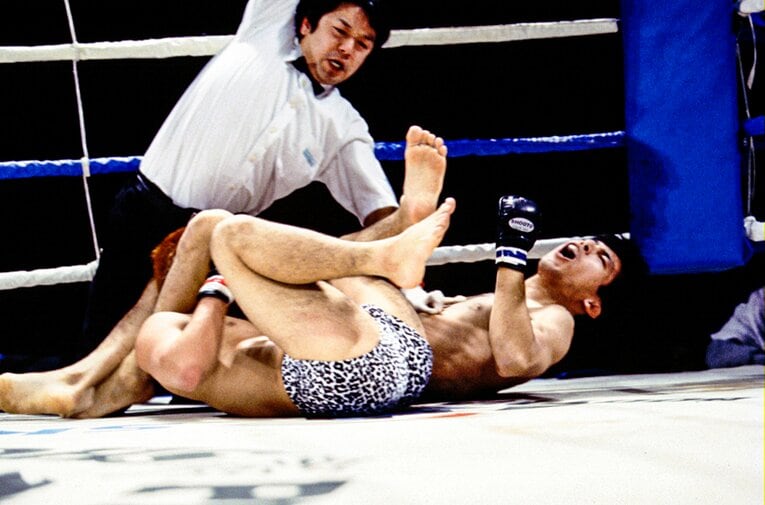 大石が一本勝ちした瞬間　©Susumu Nagao