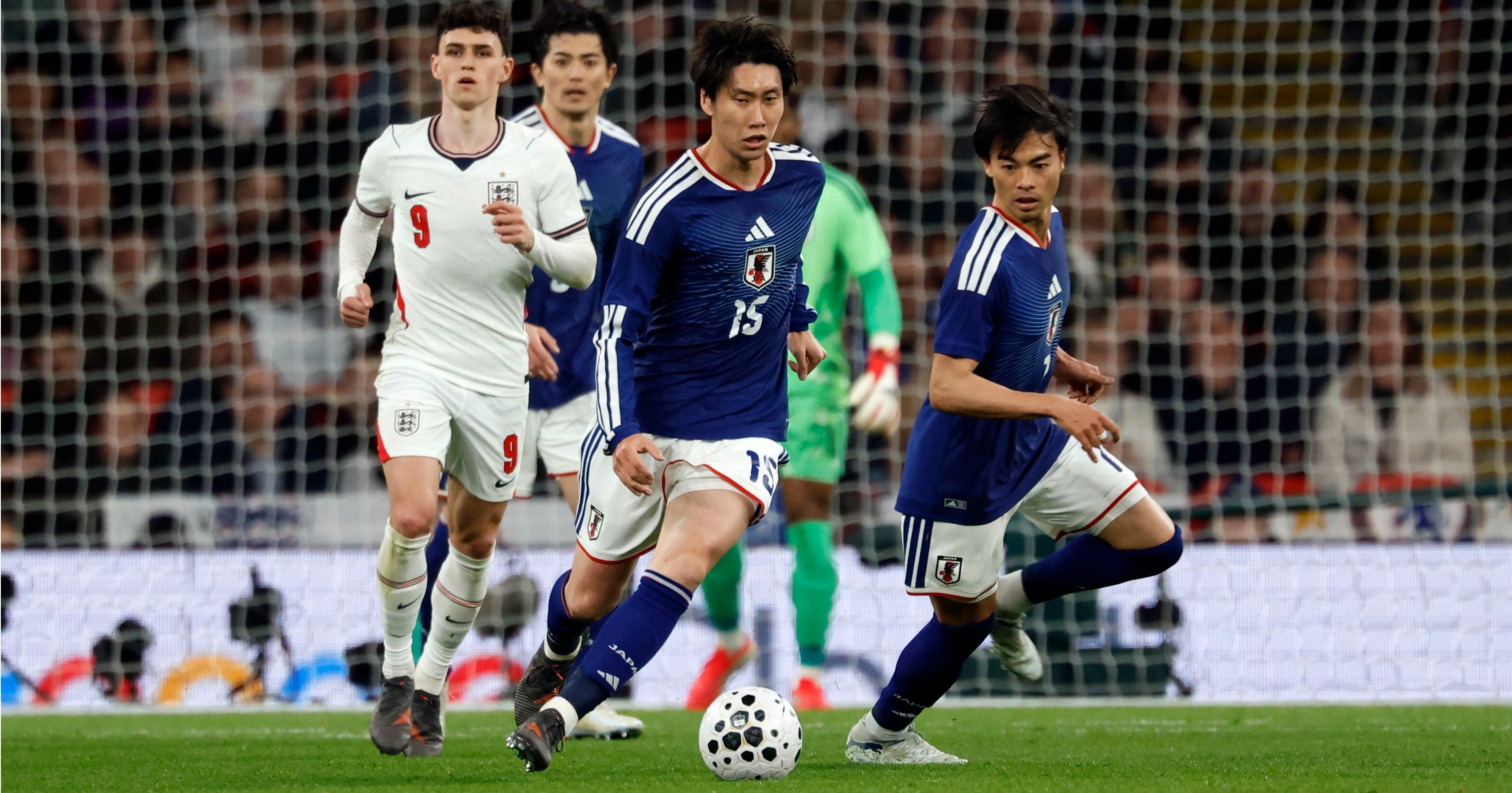 日本代表☆三笘☆オーセンティック☆W杯肩パッチ☆L☆180cm前後