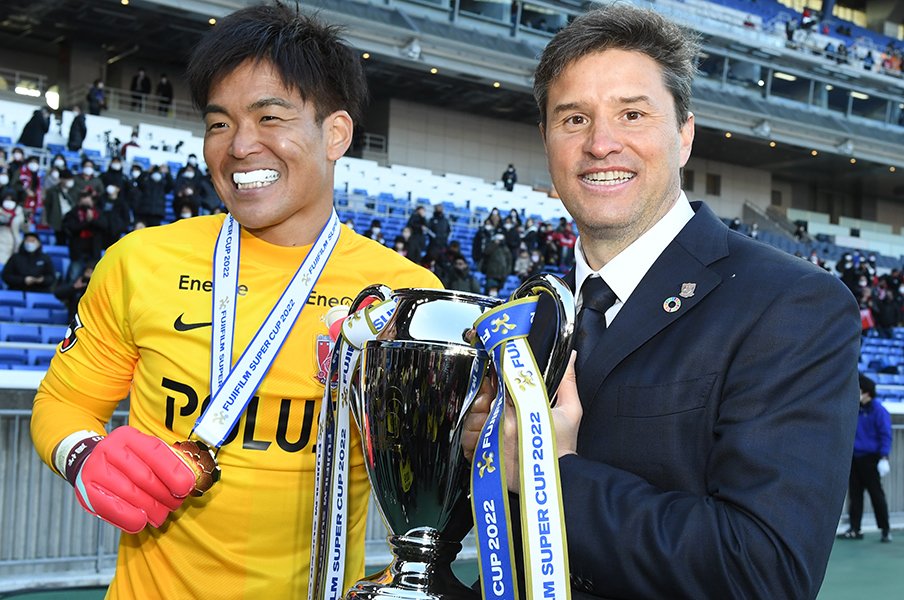 J開幕前の調整ではなく 浦和にとって 決勝 だったスーパー杯 リカルド監督が暗示した2 0 とタイトル獲得への飢え Jリーグ Number Web ナンバー