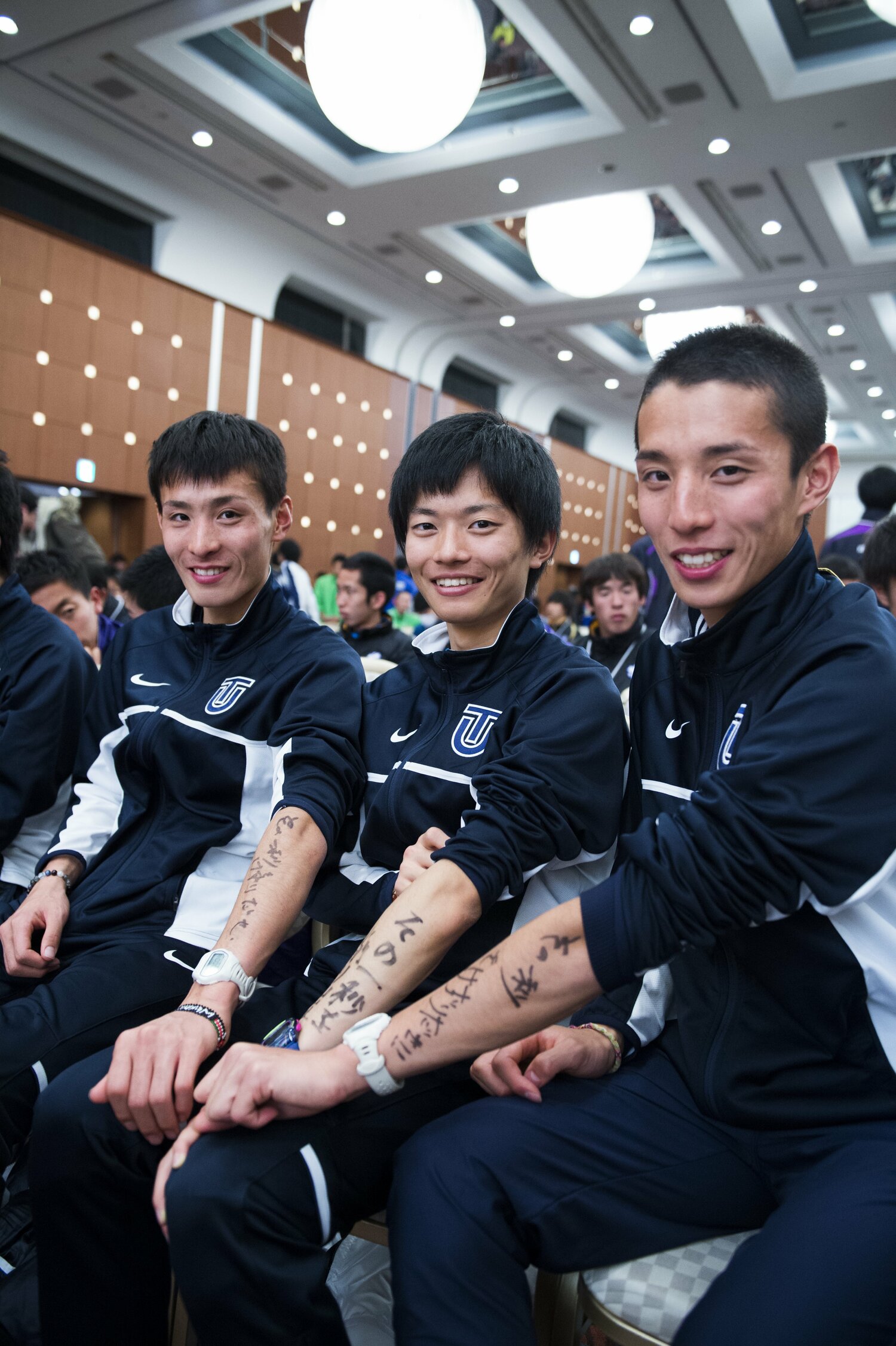 東洋大に進学した服部弾馬（右）は兄の勇馬（左）とともに東洋大の主力として活躍　©︎BUNGEISHUNJU