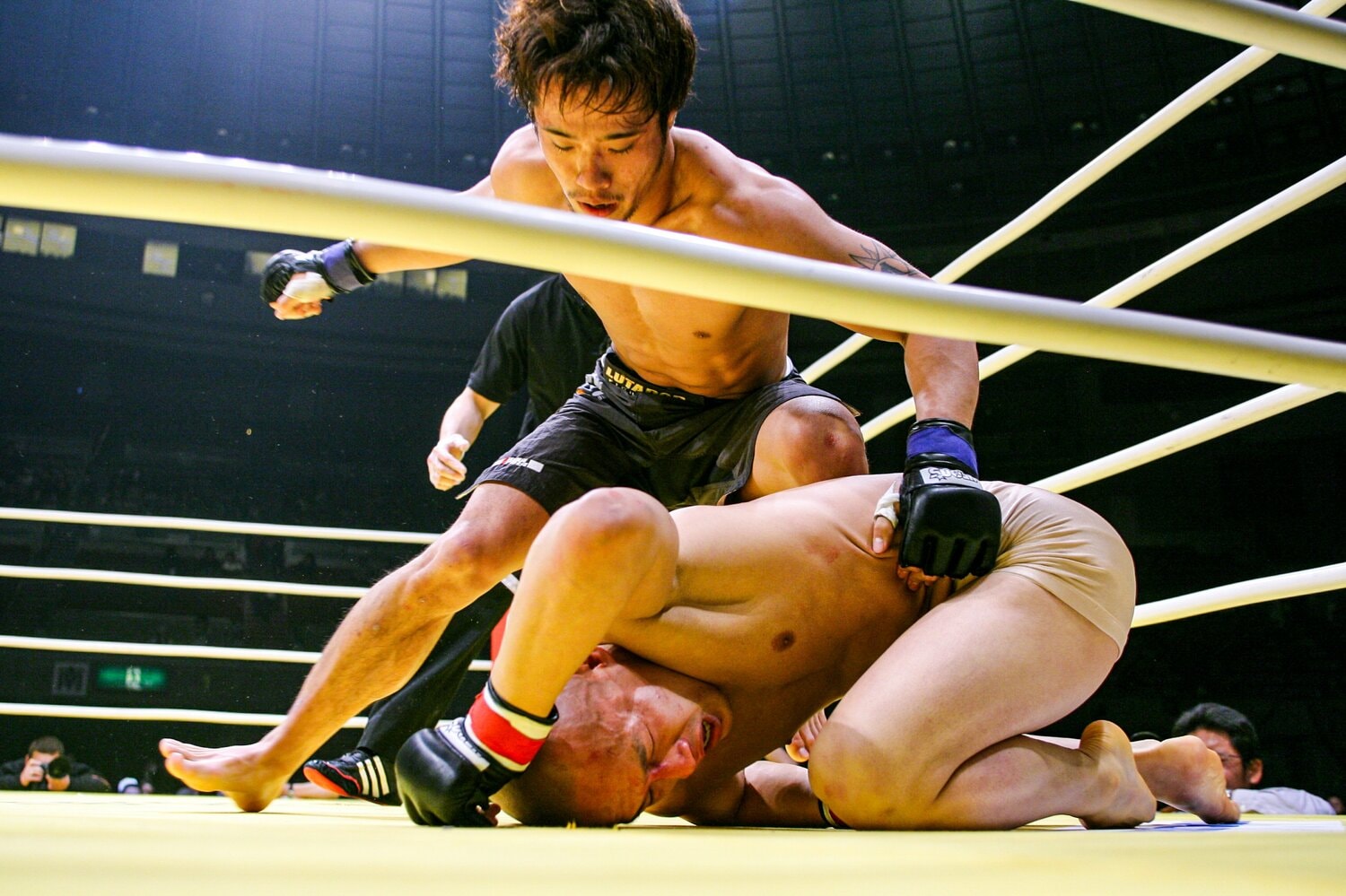 2007年、『HERO'S』で徹肌ィ郎に勝利。当時の金原は連勝街道を走っていた　©Susumu Nagao