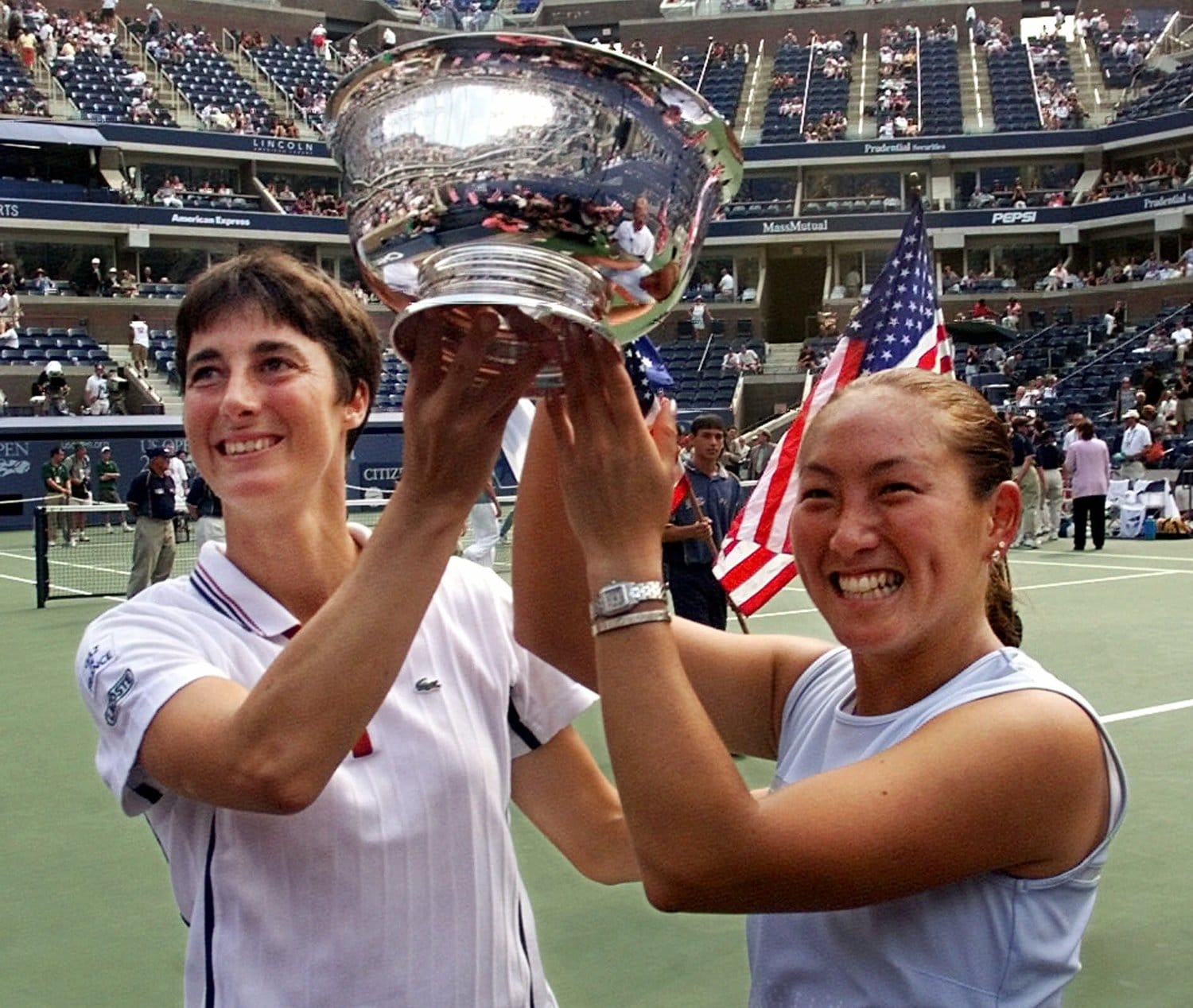 2000年にダブルスで全米オープンを制覇した杉山愛　©AFLO