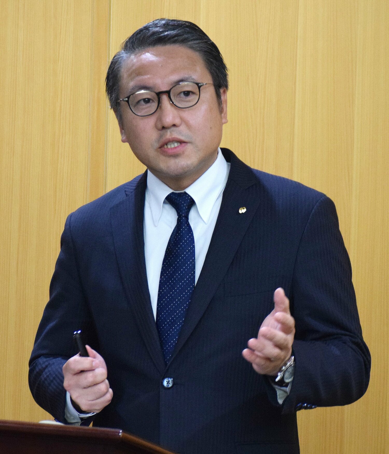 大石知事　©JIJI PRESS