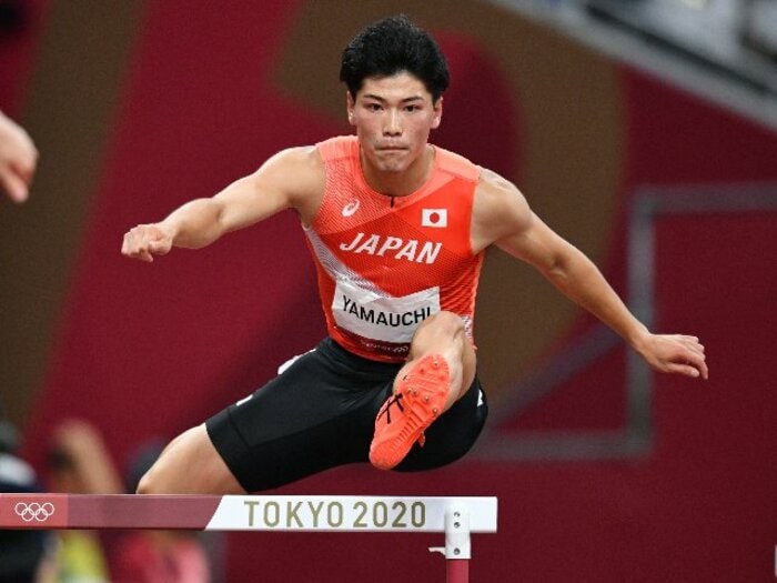 「シードまで30秒だ!」オリンピアンが給水員に? 東京五輪代表・山内大夢が走った“わずか数十mの箱根駅伝”<Number Web> photograph by AFLO