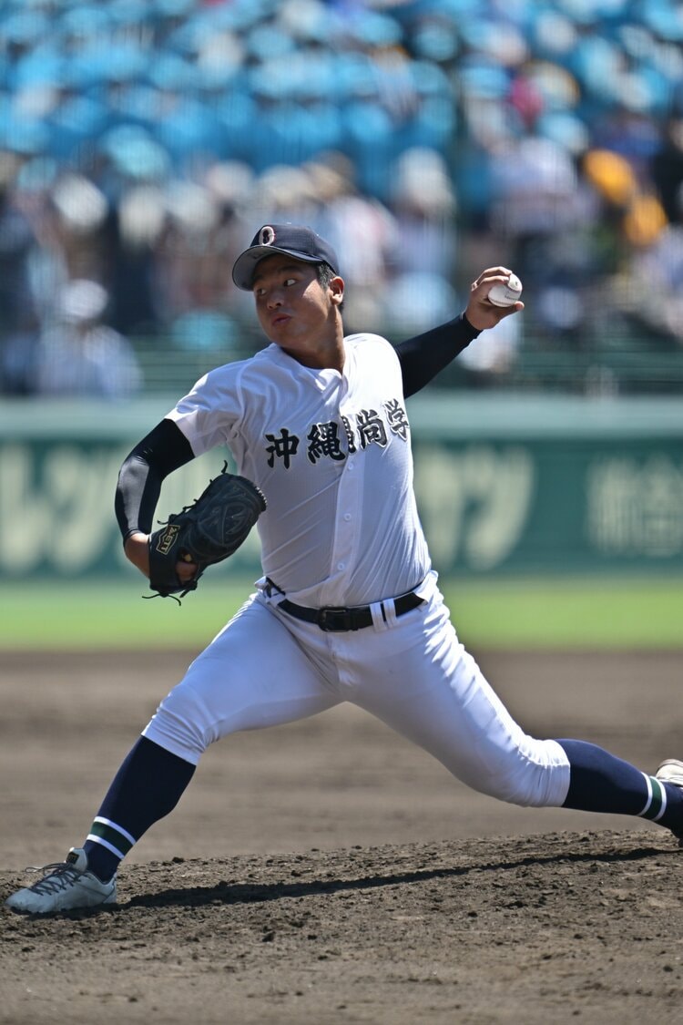 沖縄尚学・末吉良丞「512球」の疲労度は？ 県大会で対戦した興南