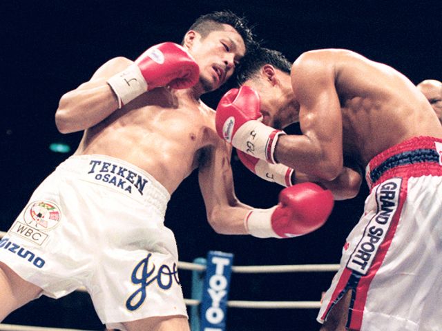 辰吉丈一郎が“5年ぶり試合”で無敗王者を眠らせた＆放火騒ぎで新日本