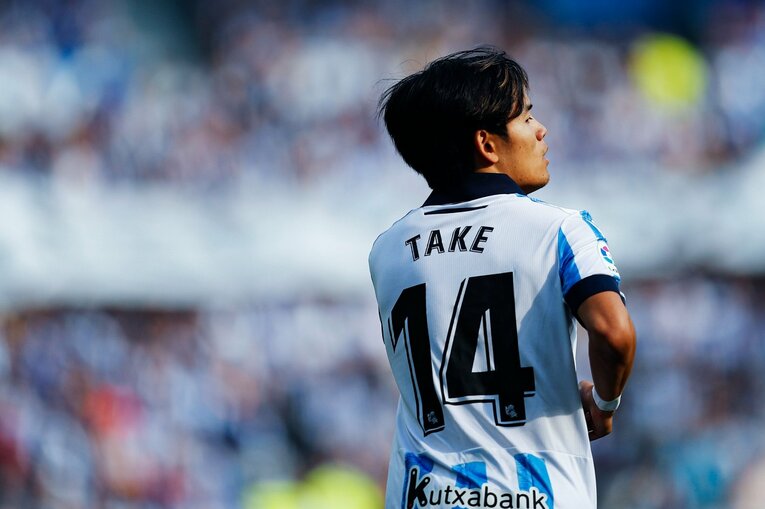 ※クリック、スワイプすると最終節の久保のプレー、ファンの様子がご覧になれます