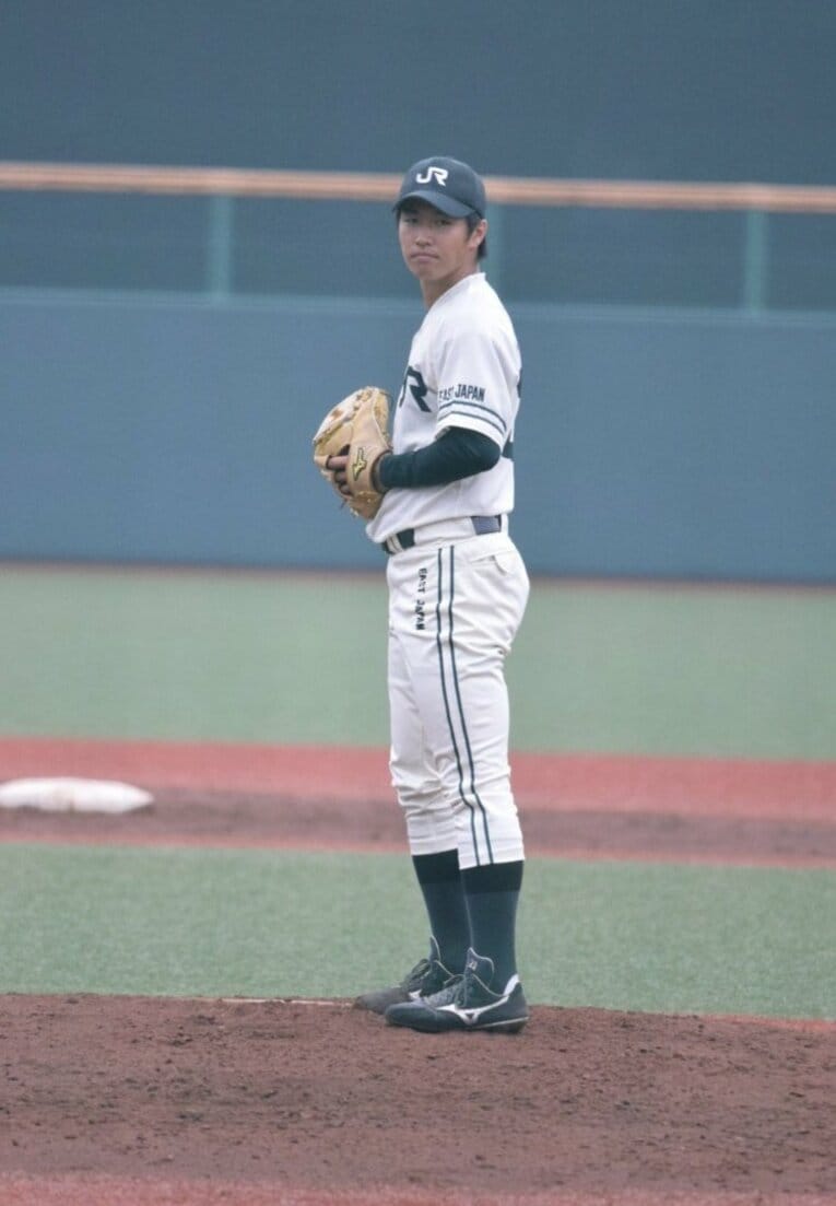 野手にも挑戦することに　写真は本人提供