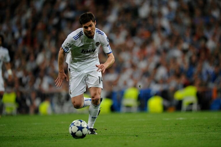 レアル・マドリー時代のシャビ・アロンソ　©Takuya Sugiyama