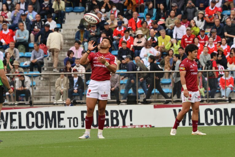 決勝では獅子奮迅の活躍を見せたモウンガだったが、試合後には「まさかの事実」が！　©Nobuhiko Otomo