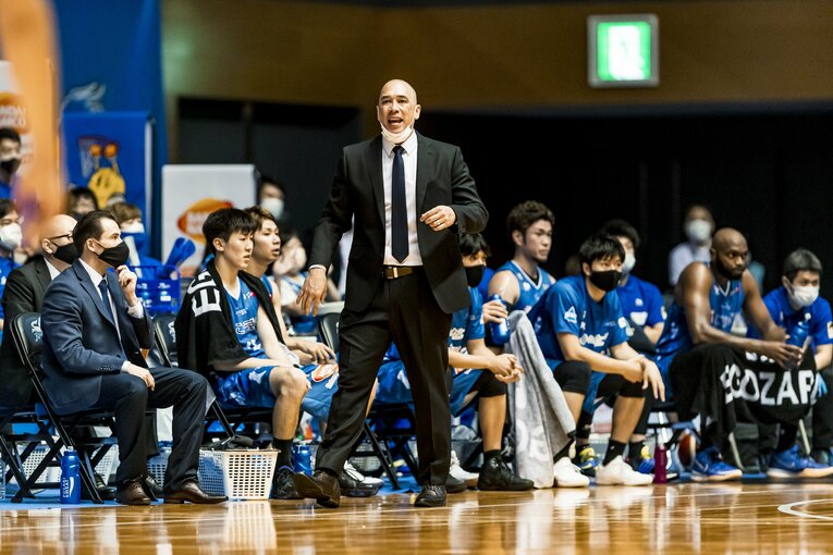 ポール・ヘナレHC