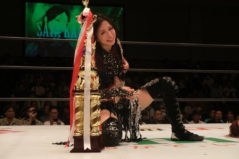 無料中継でも話題を集めた上谷沙弥vsAZM（9月27日）　©Norihiro Hashimoto