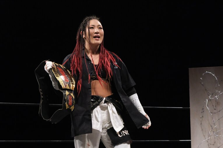 元パティシエが蛍光灯で殴り合い…“デスマッチアマゾネス”山下りなの媚びない魅力「犯罪以外なら何してもいい」 米国で男子相手に王座獲得(66)