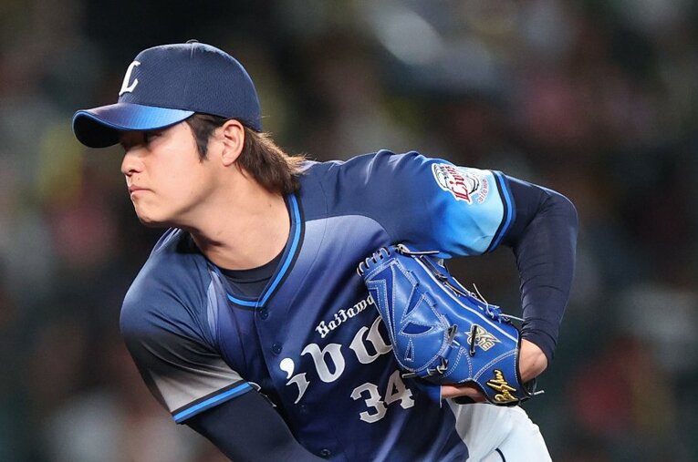 飛躍の１年となった甲斐野 ／ photograph by JIJI PRESS
