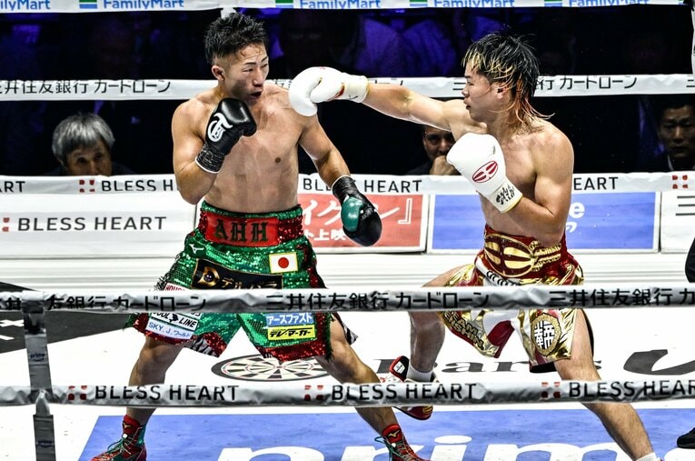 井上拓真と那須川天心の“運命の再戦”は王者・井上に判定3-0で軍配が…この試合を元世界王者・飯田覚士はどう見たのか？ ／ photograph by Takuya Sugiyama