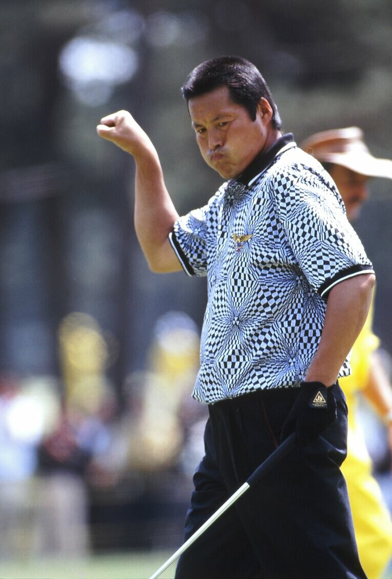 得意の“コブラポーズ”　※『誰も書けなかった ジャンボ尾崎』より