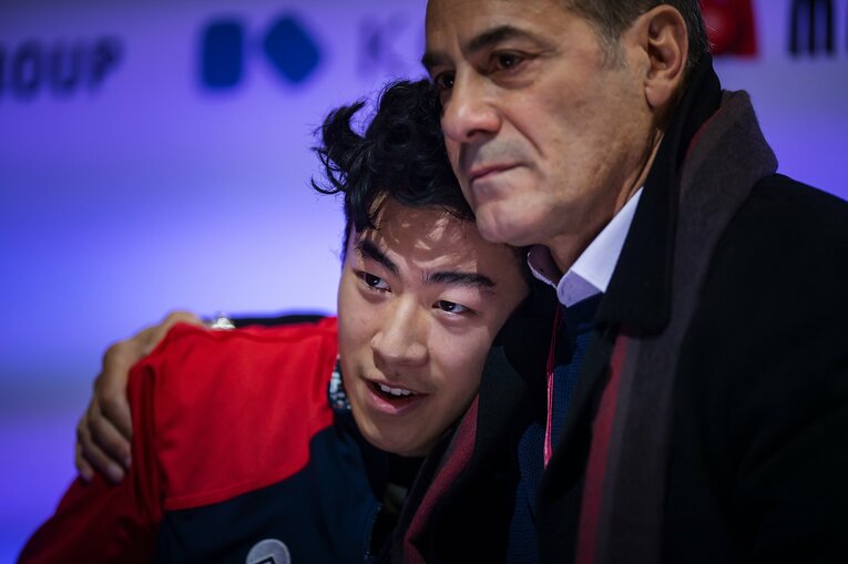 ネイサン・チェンとコーチのアルトゥニアン氏（19年GPファイナルにて）