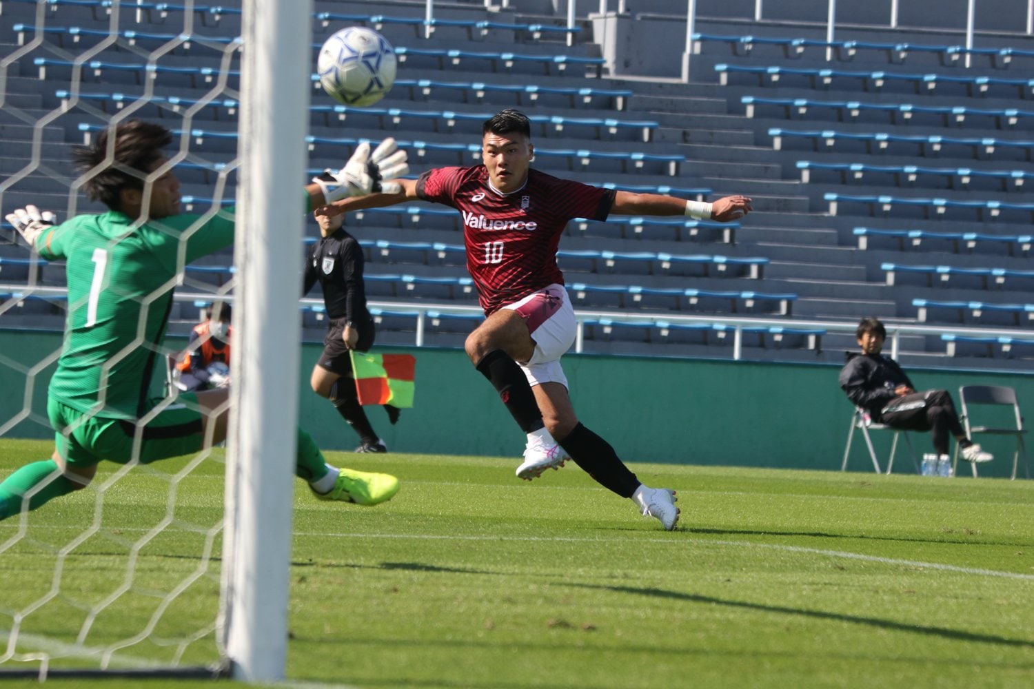 3年生ながらエースとして活躍。パワーとセンスあふれる豪快なシュートが魅力だ