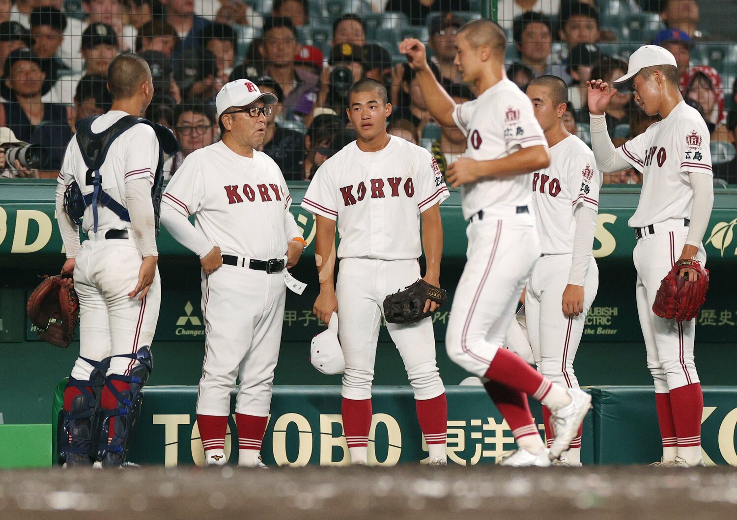 甲子園1回戦の旭川志峯での広陵ナインの様子　©JIJI PRESS