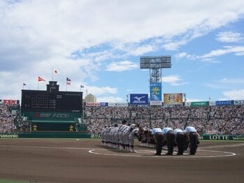 仙台育英“じつはドン底だった”今の世代…主将の胸中「イライラすることが多く」甲子園で優勝、準優勝…最強メンバー“1つ下”の苦悩＜Number Web＞ photograph by Hideki Sugiyama