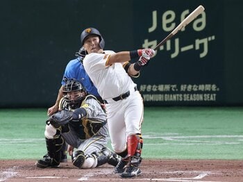 巨人ドラ1・浅野翔吾が史上2人目の満塁弾！“2年目の飛躍”が坂本勇人にそっくり…阿部慎之助監督も「スターになってほしい」と期待大なワケ＜Number Web＞ photograph by SANKEI SHIMBUN