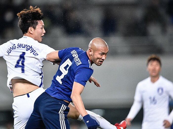 福西崇史が韓国戦に「残念の一言」。代表のユニフォームで戦う価値を。＜Number Web＞ photograph by Yuki Suenaga