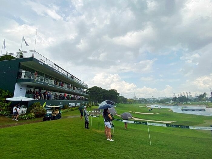 雷雨で中止？　今のルール違反は何？国内ゴルフ観戦に求むデジタル化。＜Number Web＞ photograph by Yoichi Katsuragawa