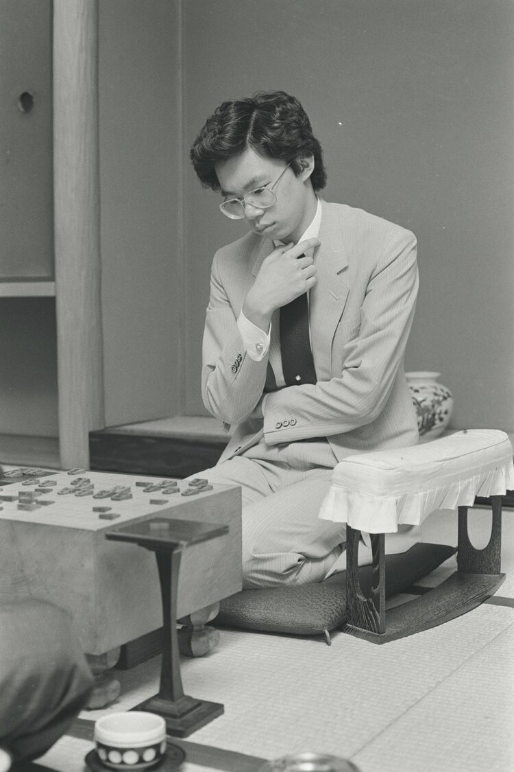 額装色紙 将棋棋士 九段 芹沢博文 XF6LGYUGABPNRBGOVOFGODOBEE.jpg