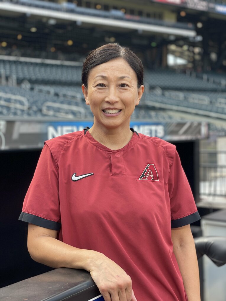 2018年からダイヤモンドバックスのトレーナーを務める谷沢さん　©︎Ayako Oikawa