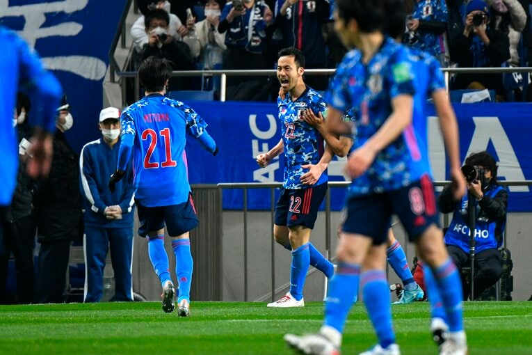 日本の唯一の得点は、自らボールを前線に運んだ吉田麻也によってもたらされた　©Takuya Sugiyama/JMPA