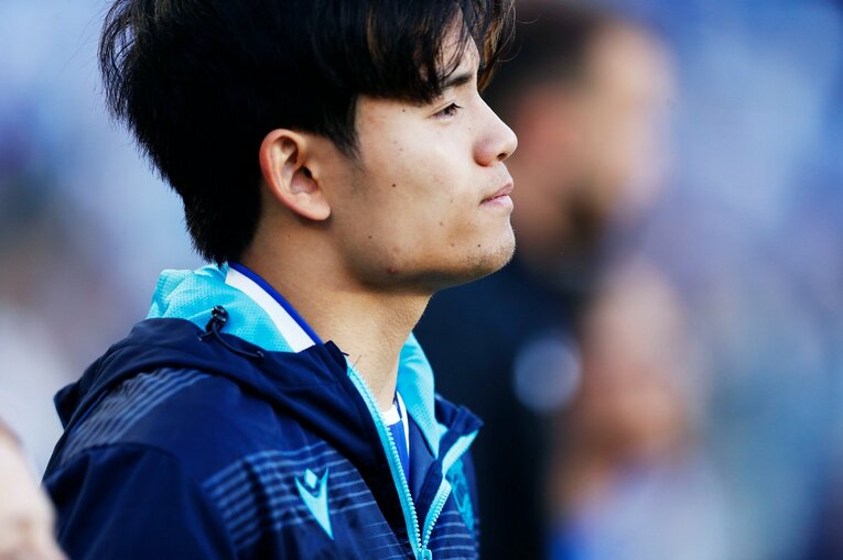 「TAKEあなたは最高です、と日本語で…」久保建英21歳はソシエダで愛される「日本人最多リーガ6点目＋“MVPタケクボ”コール」を撮った(55)