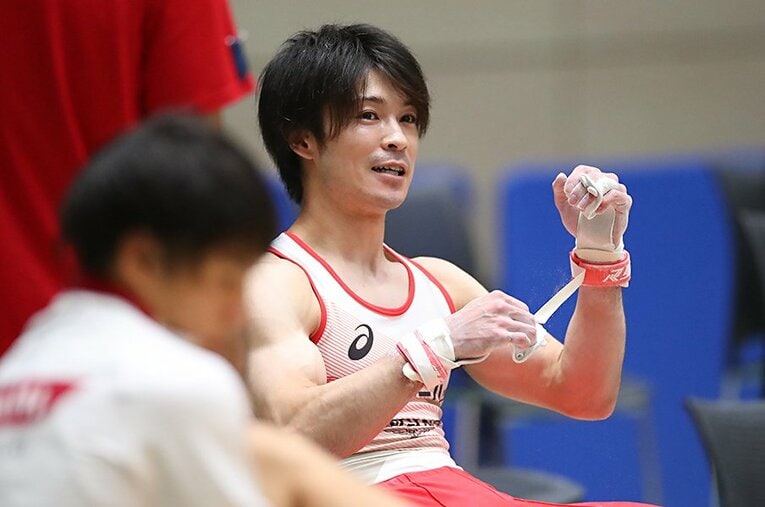 内村は東京五輪までの試合を「実験」と表現する。本番に向けた「ピーキング」のスペシャリストにとってどんなミスも意義のある糧だ。 ／ photograph by AFLO