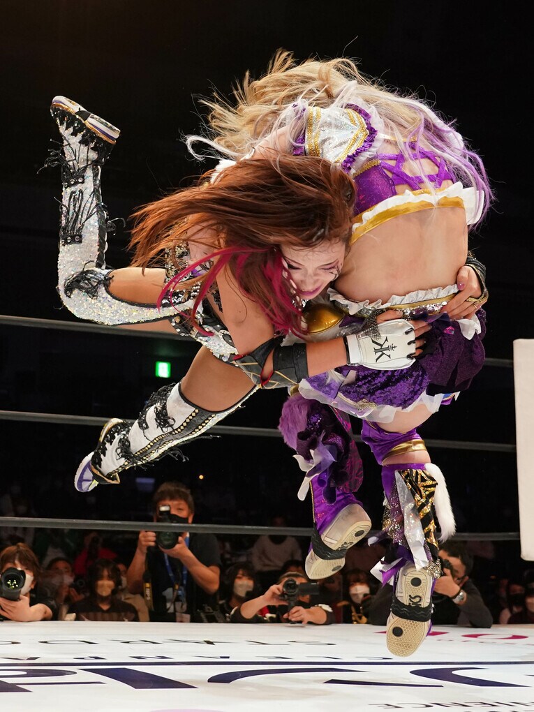 鋭いタックルも披露したKAIRI