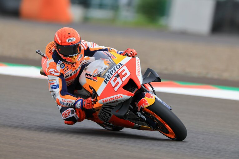 未だ復調のきっかけを掴めないように見えるホンダとマルケス　photograph by Satoshi Endo