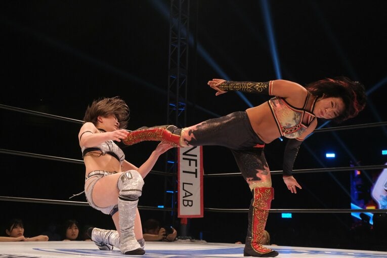 水着グラビアも披露のアイドル路線から急転換…素顔は“オラオラ”、スターダムのベルトも獲得した岩田美香の渇望「総合格闘技かキックにも」(29)