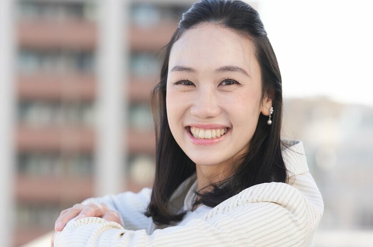 2児の母として子育てに忙しいなか、取材に応じてくれた元フィギュアスケーターの中野友加里さん