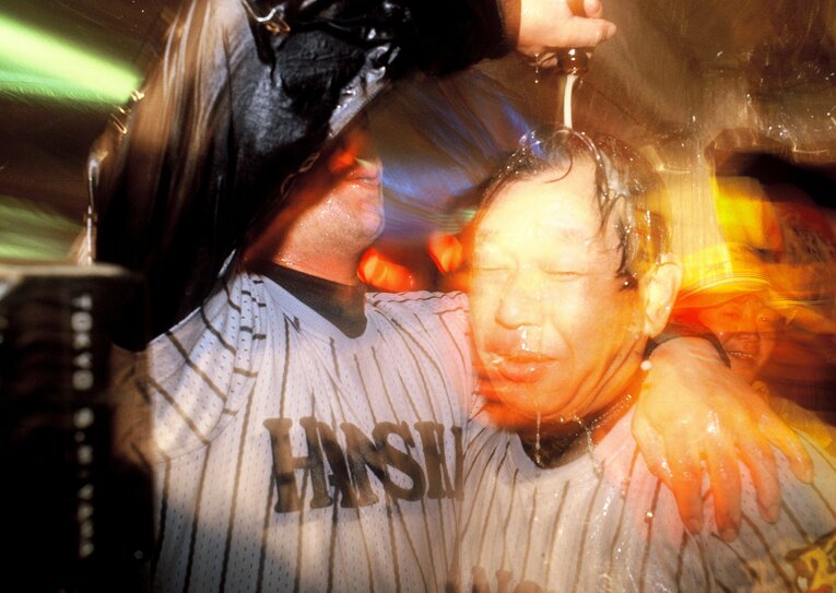 1985年に優勝した際の阪神・吉田監督　©Sports Graphic Number