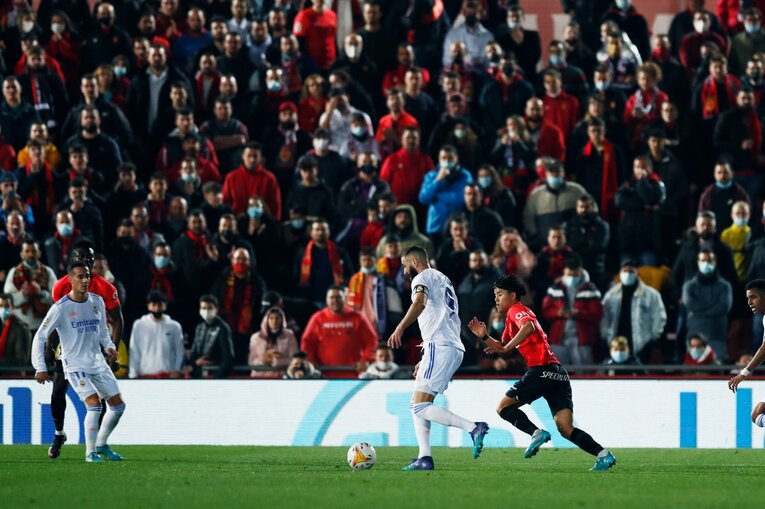 「クボ潰しにロドリゴが戻ってこない？」 “レアルでのライバル”に削られた久保建英… 手痛い敗戦の内実〈撮影者の視点〉(32)