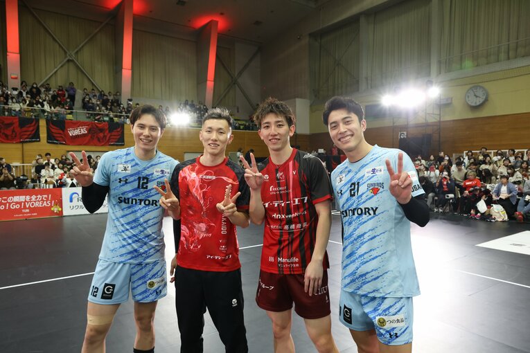 ヴォレアス北海道戦では東山高時代の先輩だった