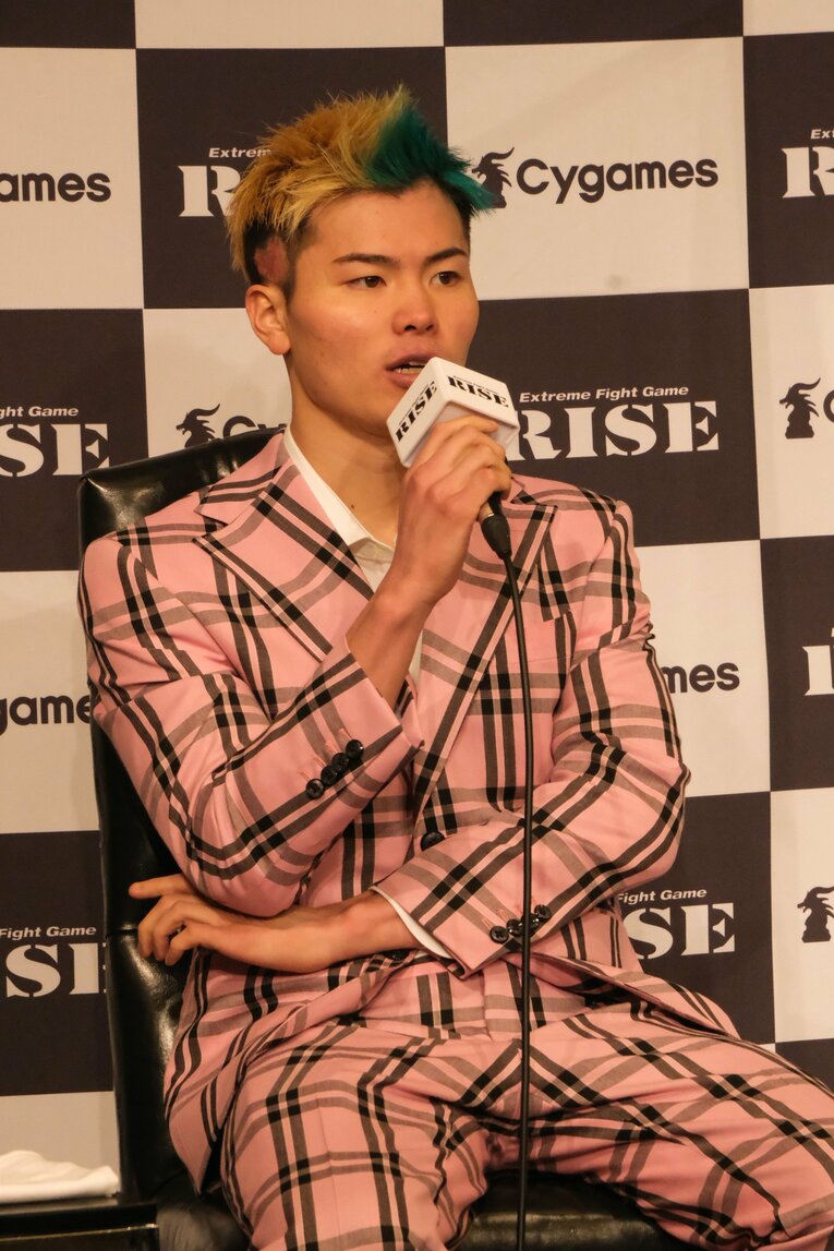 那須川天心のRISE卒業試合、“親子喧嘩”大苦戦の収穫とは？ 6.19武尊戦「何が何でも勝つ」発言から読み解く、大一番の戦術(46)