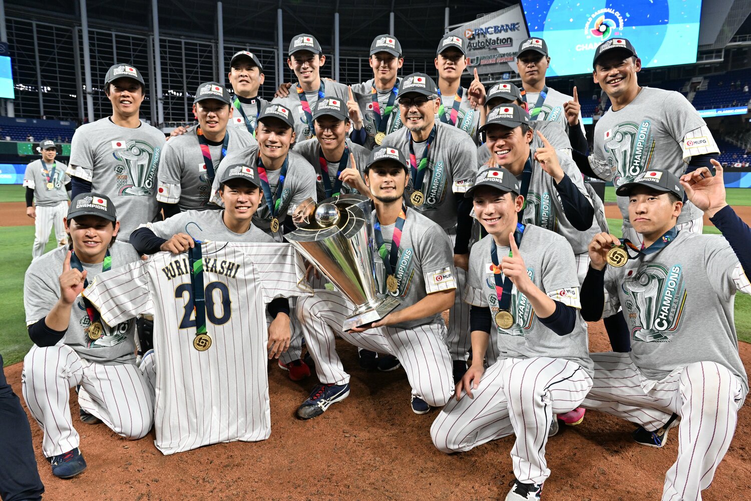 投手陣　©Naoya Sanuki