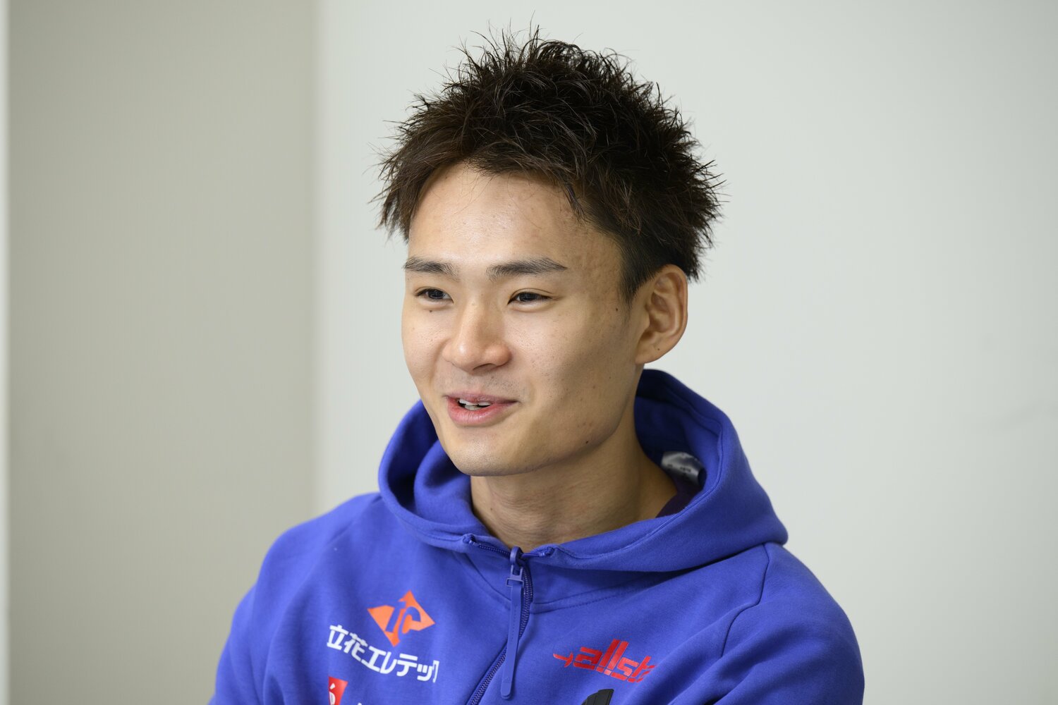 アレクサンドラさんとの馴れ初めを明かしたくれたフェンシング男子フルーレ日本代表・松山恭助（28歳）©︎Hirofumi Kamaya