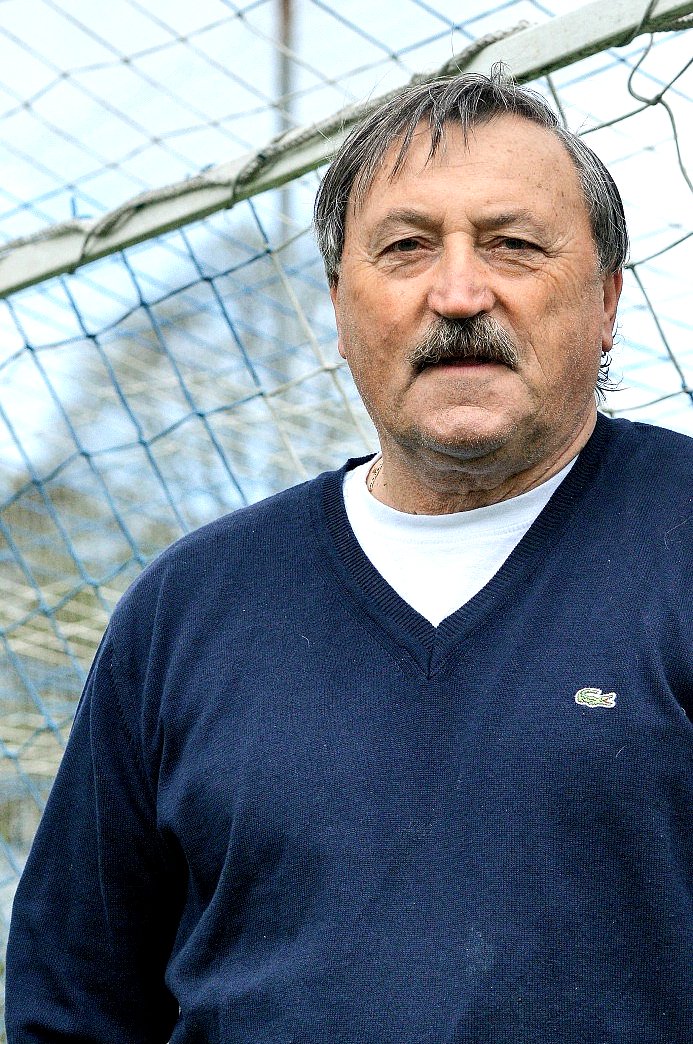 93年まで現役を続けたパネンカは、いま72歳。サッカーのレジェンドとなったことを誇りに思っている