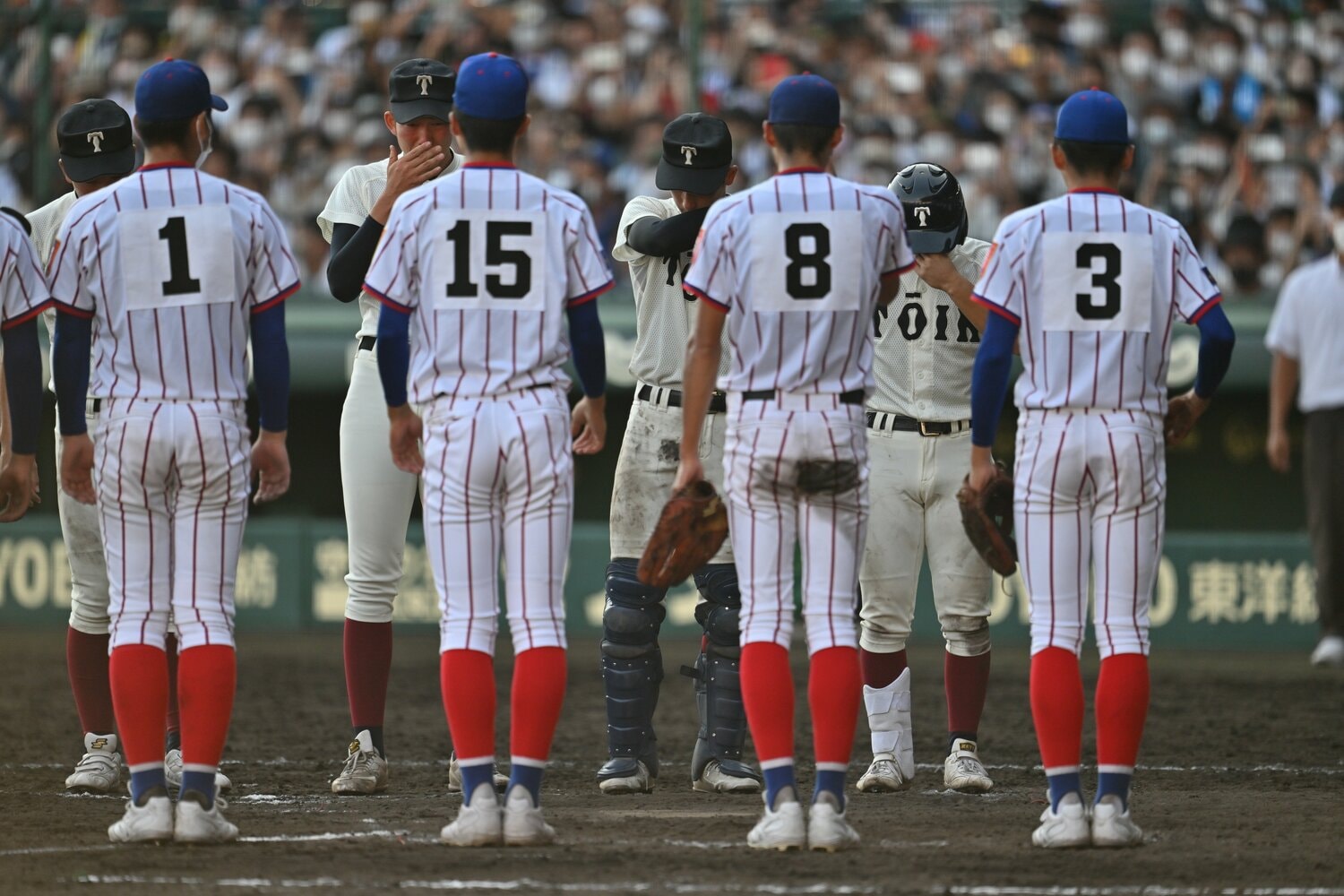 敗戦後、大阪桐蔭の選手は独特だった甲子園の雰囲気について触れていた　©Hideki Sugiyama