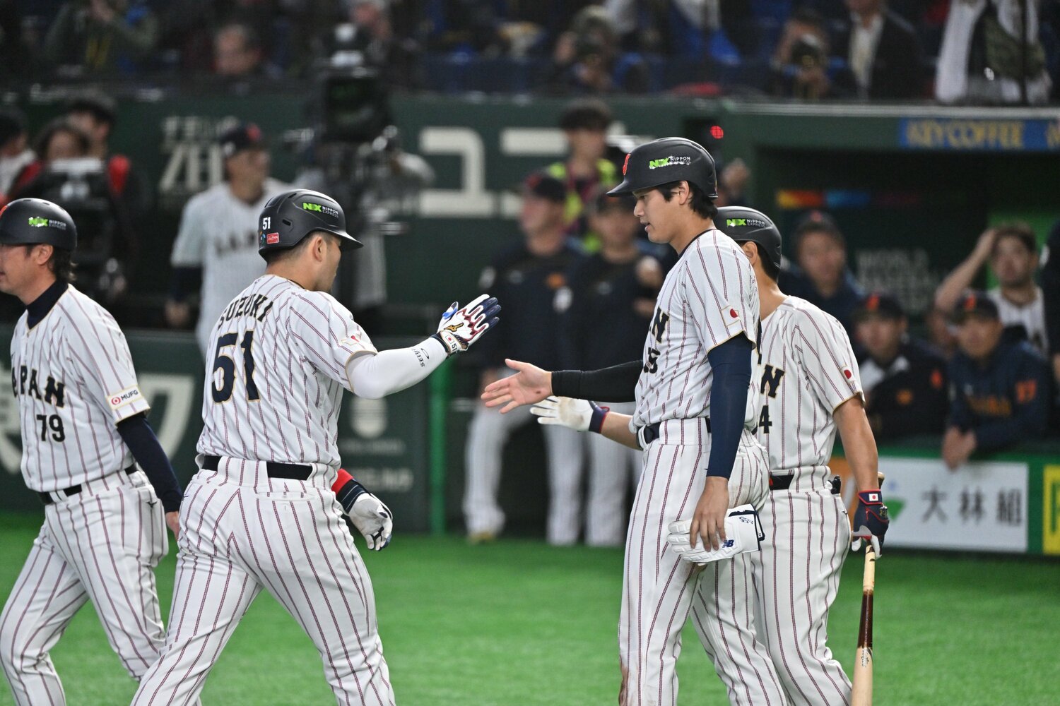 先制されてすぐさま強烈な本塁打を放った鈴木誠也　©Hideki Sugiyama