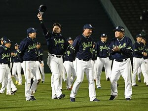 球団から選手に“通達”「1日1本、ヤクルト1000を飲むように」スワローズ戦士は飲み放題…入手困難の解消は“シーズン終盤の秋”!?