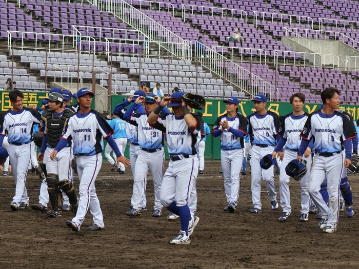 名門パナソニック野球部“突然の休部”舞台ウラ「ほとんどの選手は報道当日に知らされた」35歳“最期の監督”は「『1年だけだけど、やってくれるか』と…」＜Number Web＞ photograph by Fumi Sawai